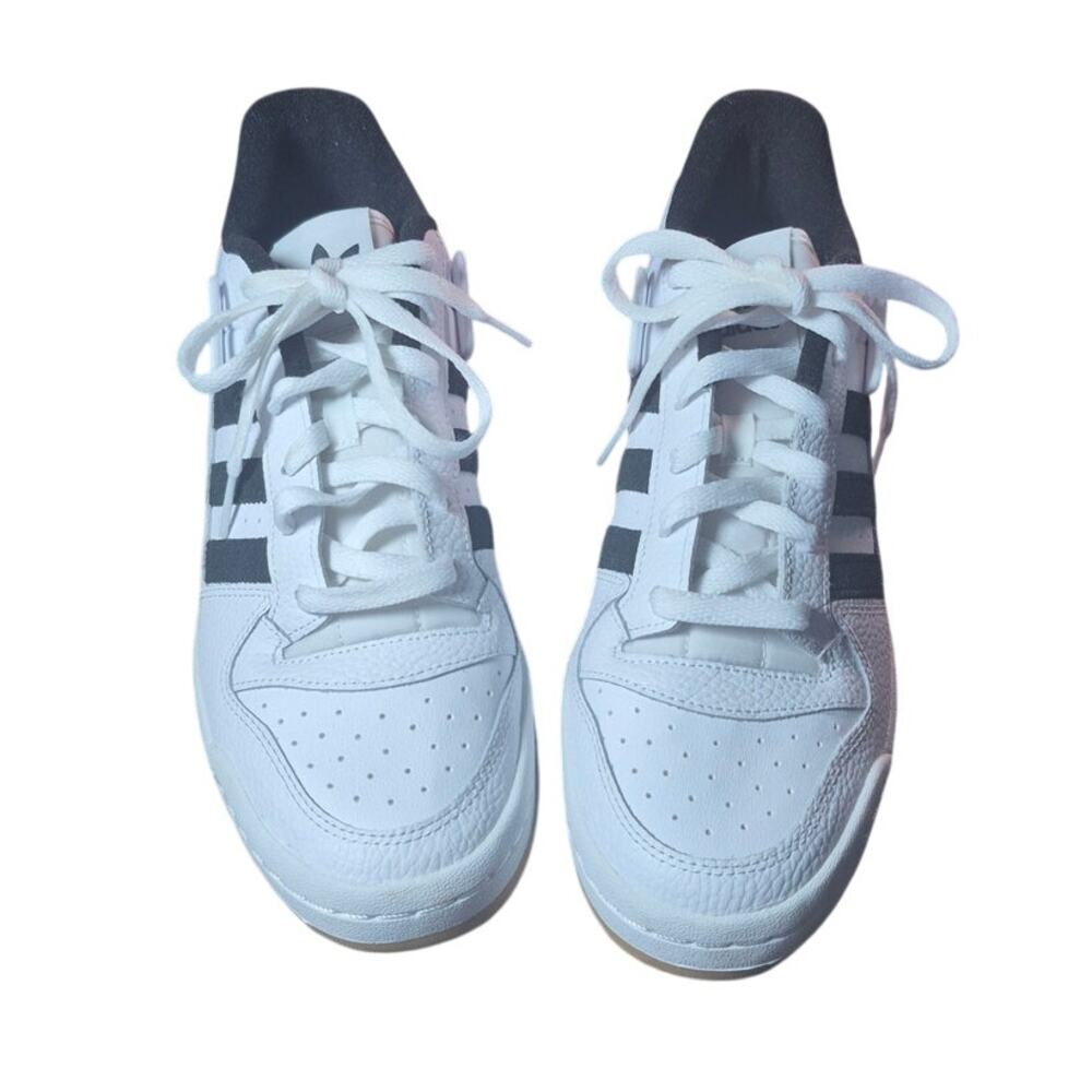 Adidas Forum Low Cloud Black and White Sneakers Size 10